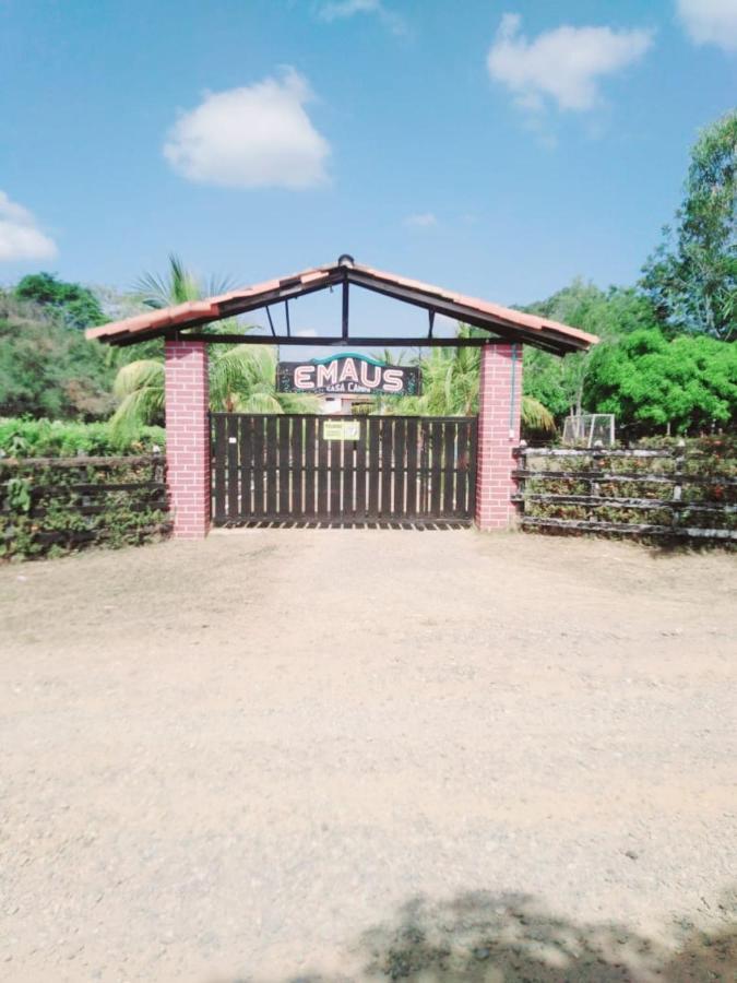 Casa Campo Emaus Caucasia Exteriér fotografie