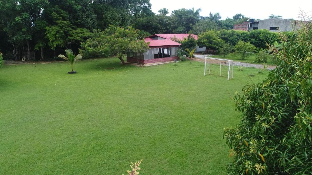 Casa Campo Emaus Caucasia Exteriér fotografie